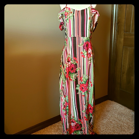 💋🌞Joy & Co cold shoulder maxi - Picture 1 of 4